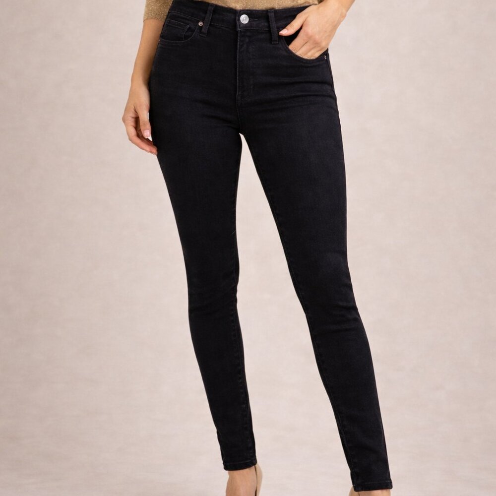 Levi's 721 High Rise Skinny Jeans Black size 29 or 28